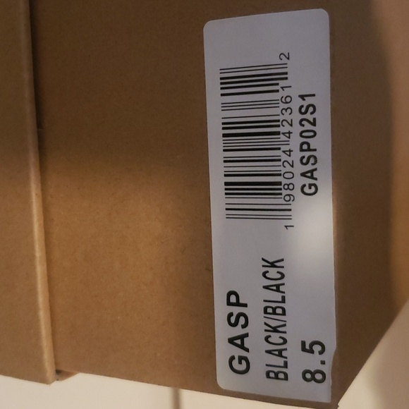 STEVE MADDEN " GASP" SNEAKERS - Picture 6 of 6